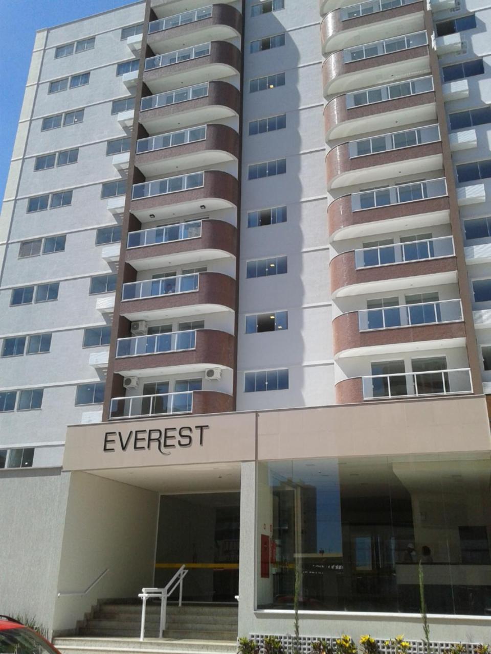 Everest Flat Service Caldas Novas Zewnętrze zdjęcie